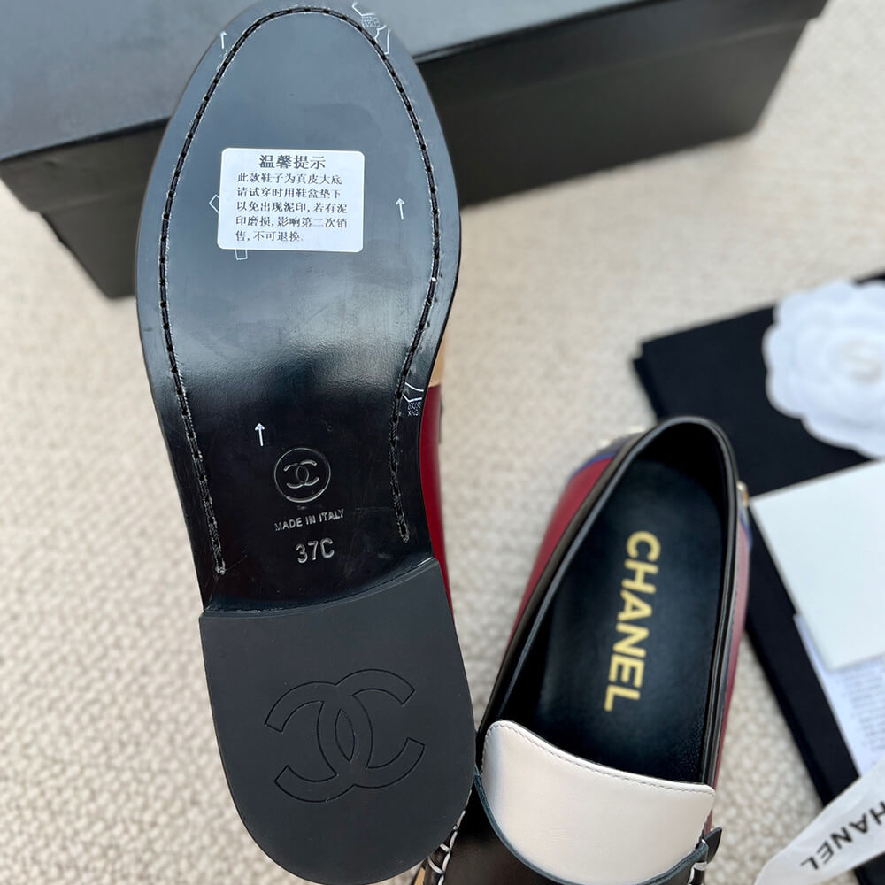 Ch**el Loafer