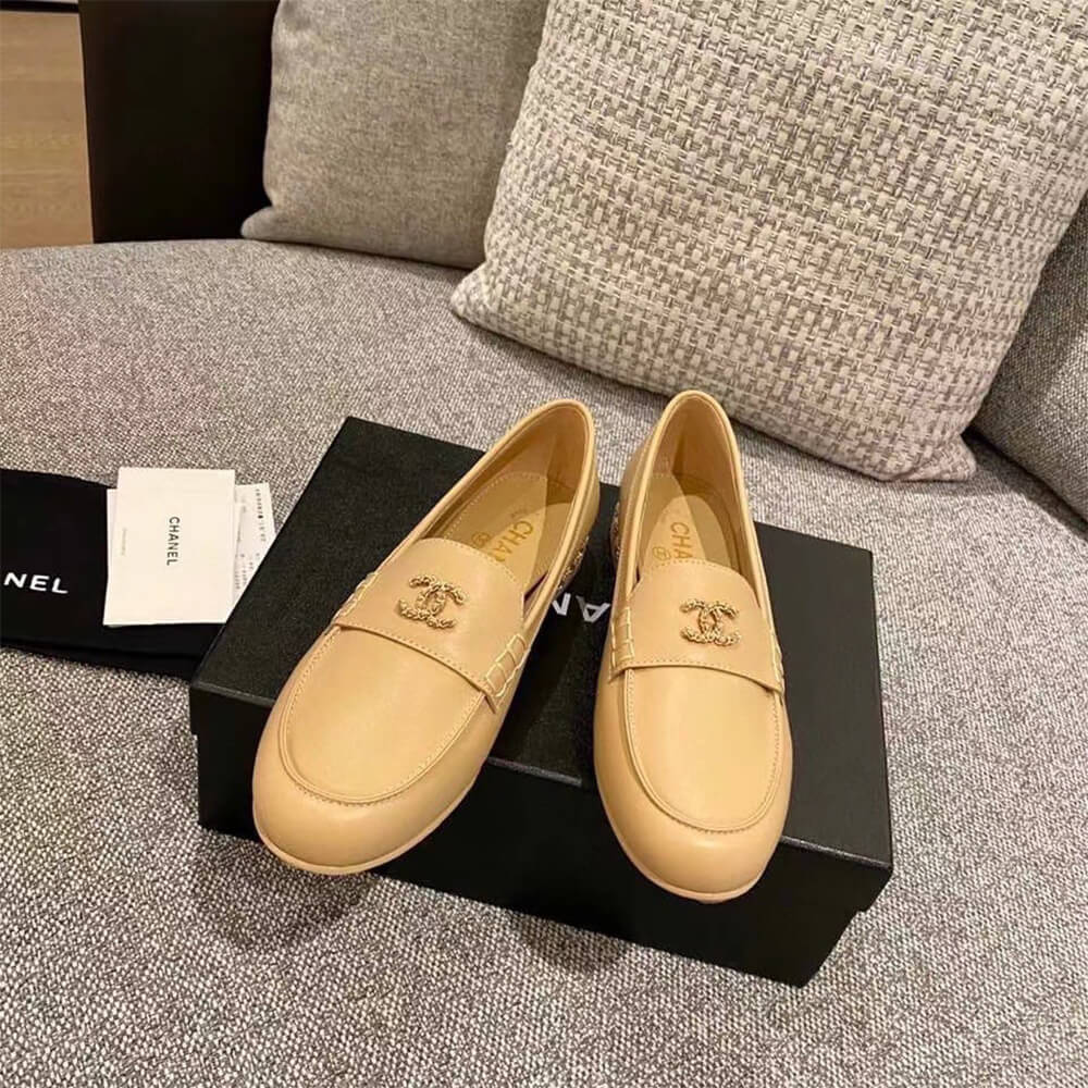 Ch**el Loafers