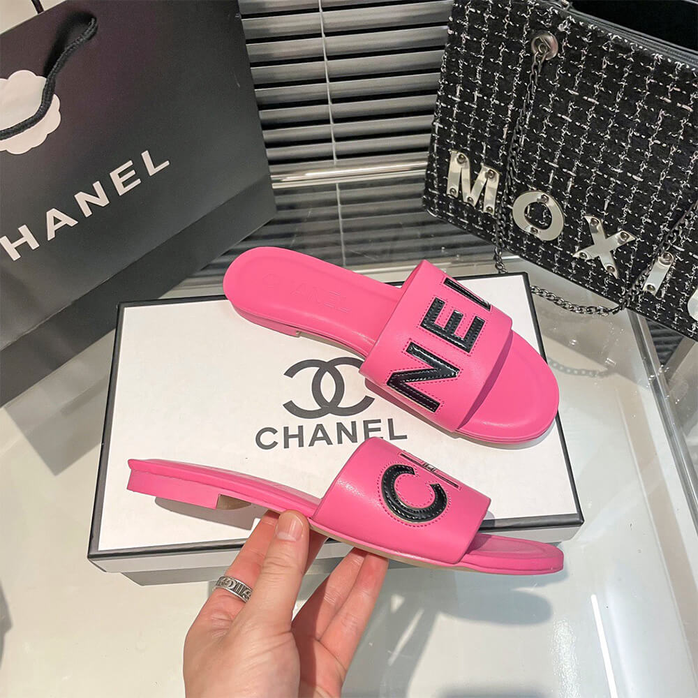 Ch**el Slides