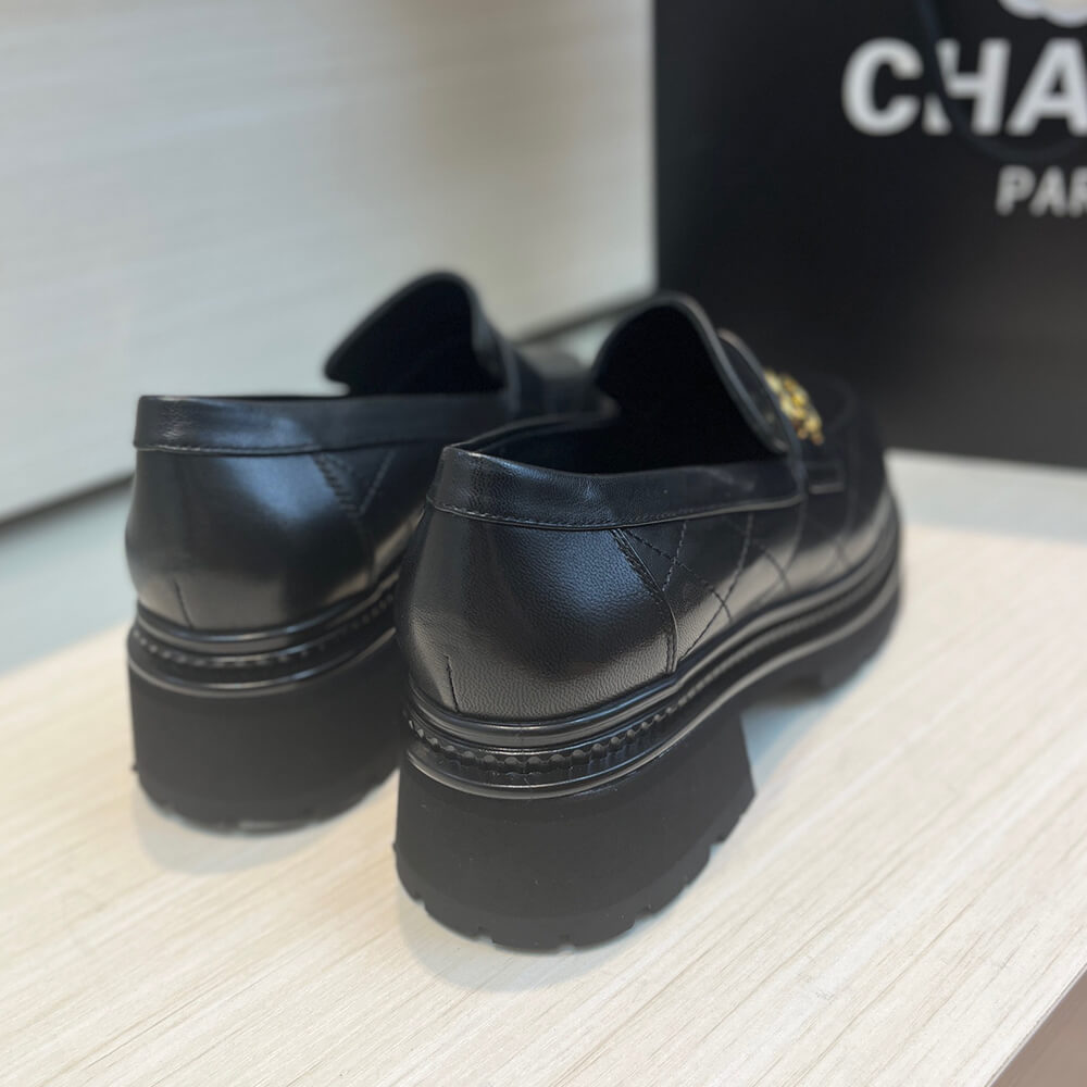 Ch**el Loafer