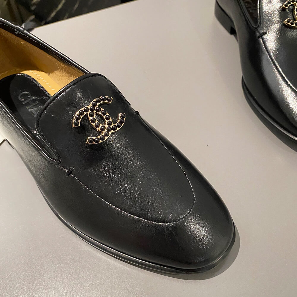 Ch**el Loafer
