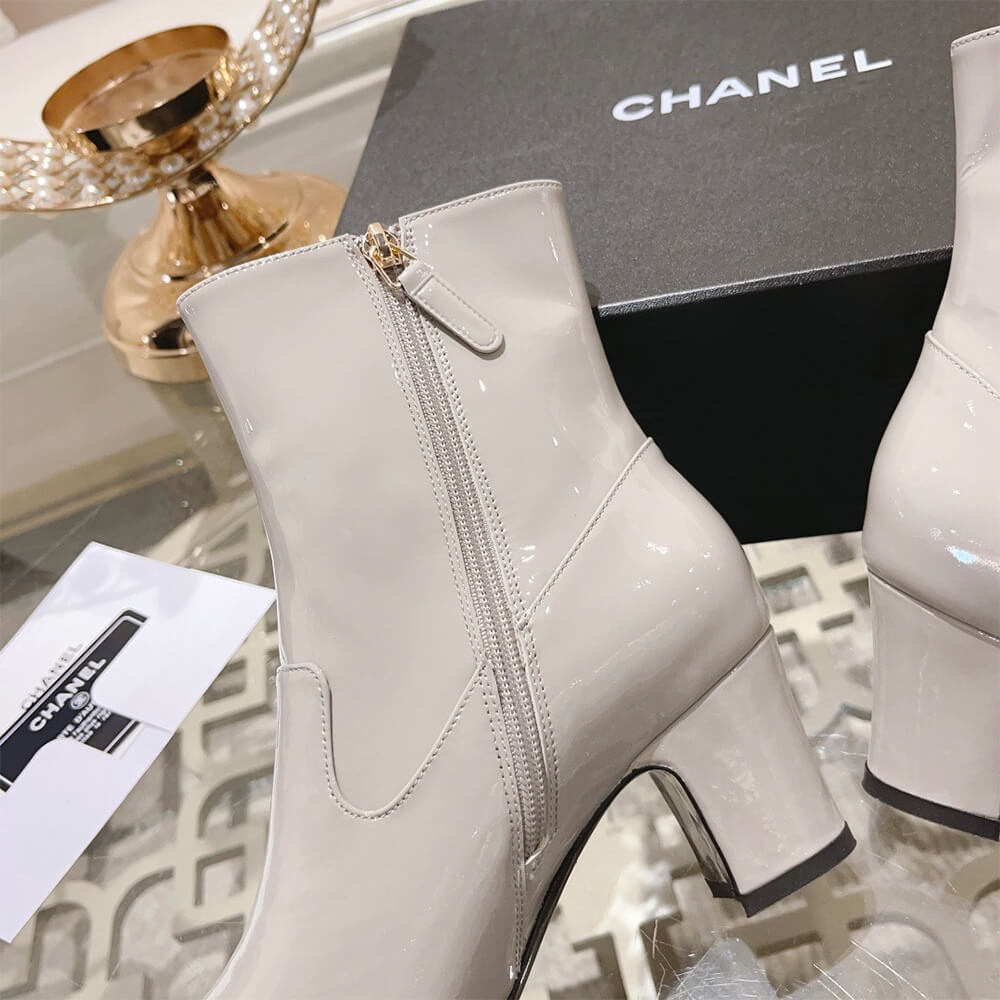 Ch**el SHORT BOOTS