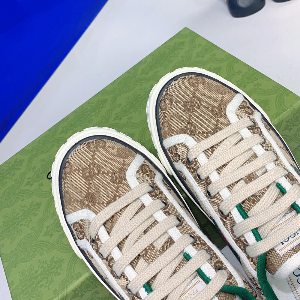 Gvc*1 Women’s Gvc*1 Tennis 1977 sneaker