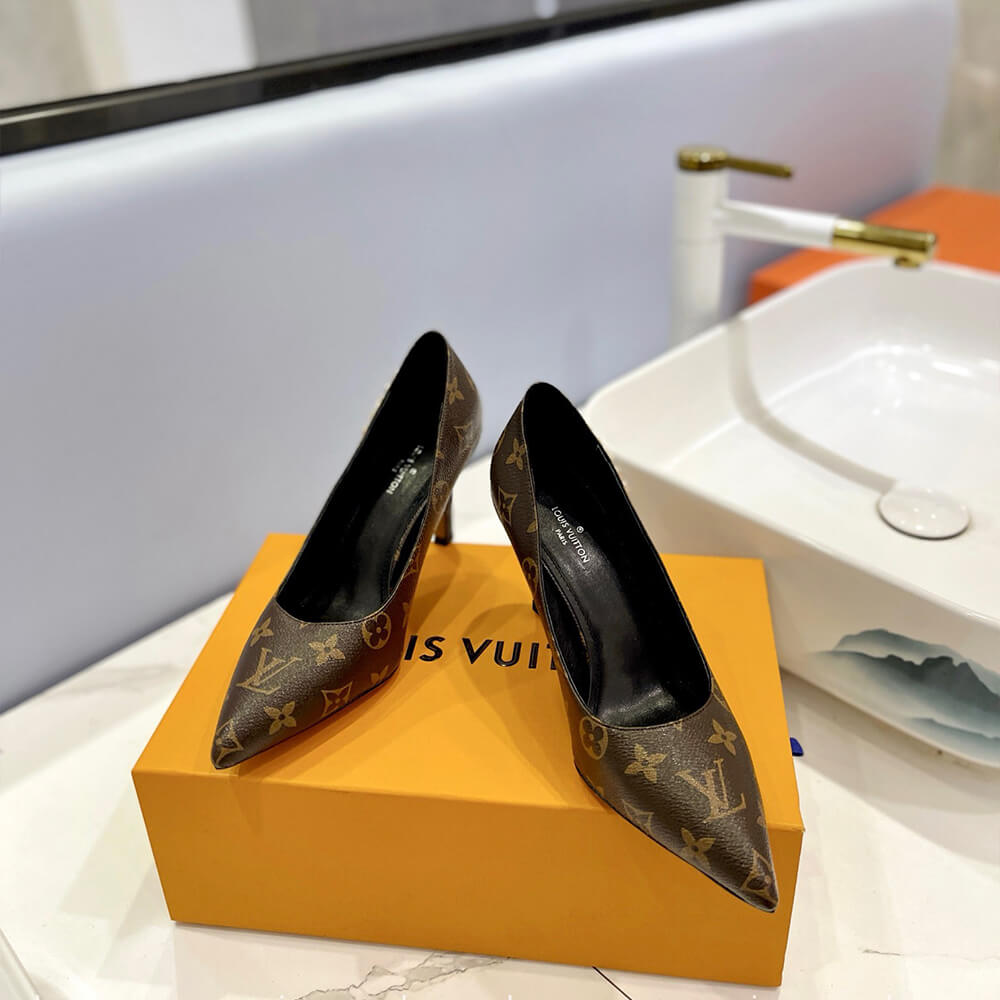 LV Signature Pumps