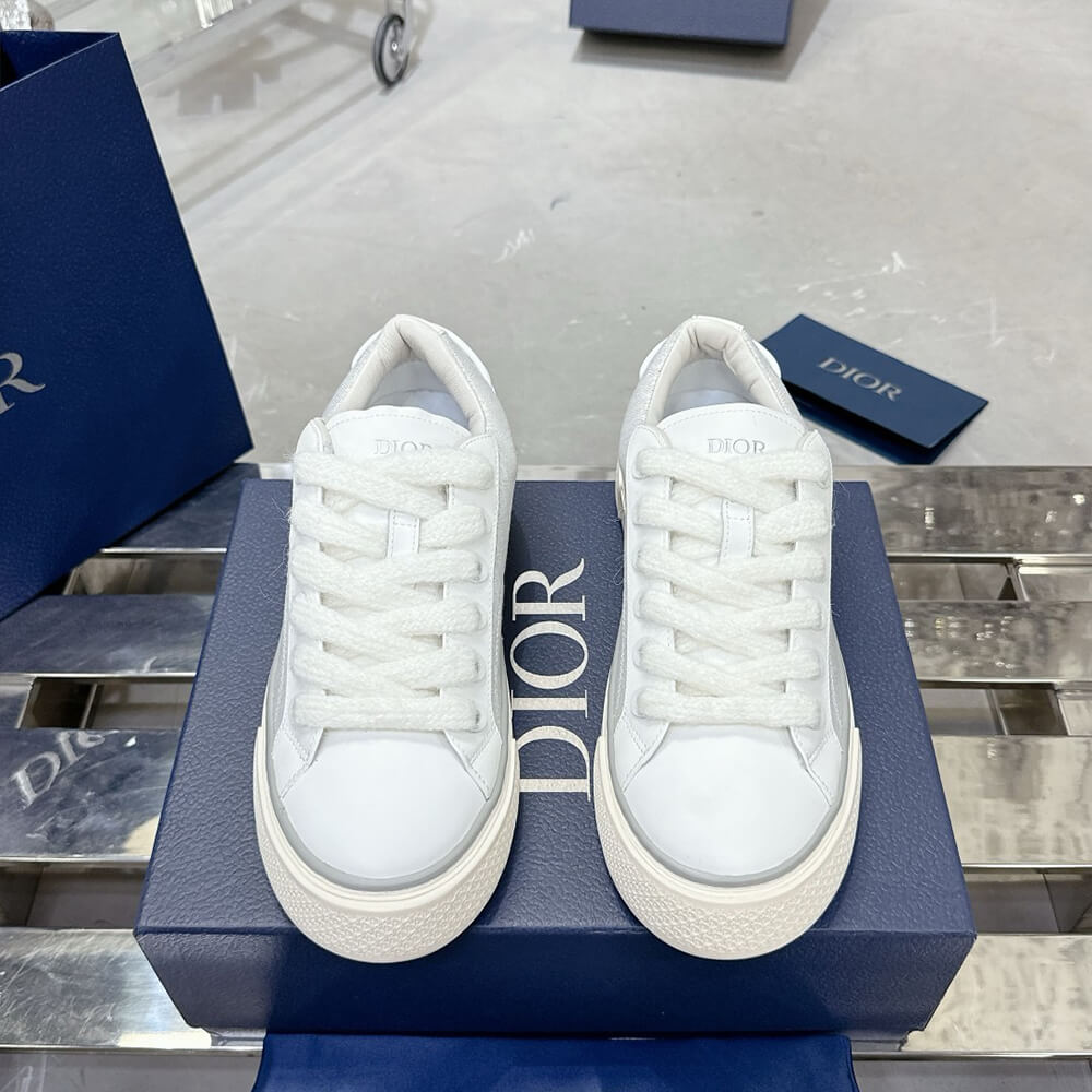 D10r B33 Sneaker