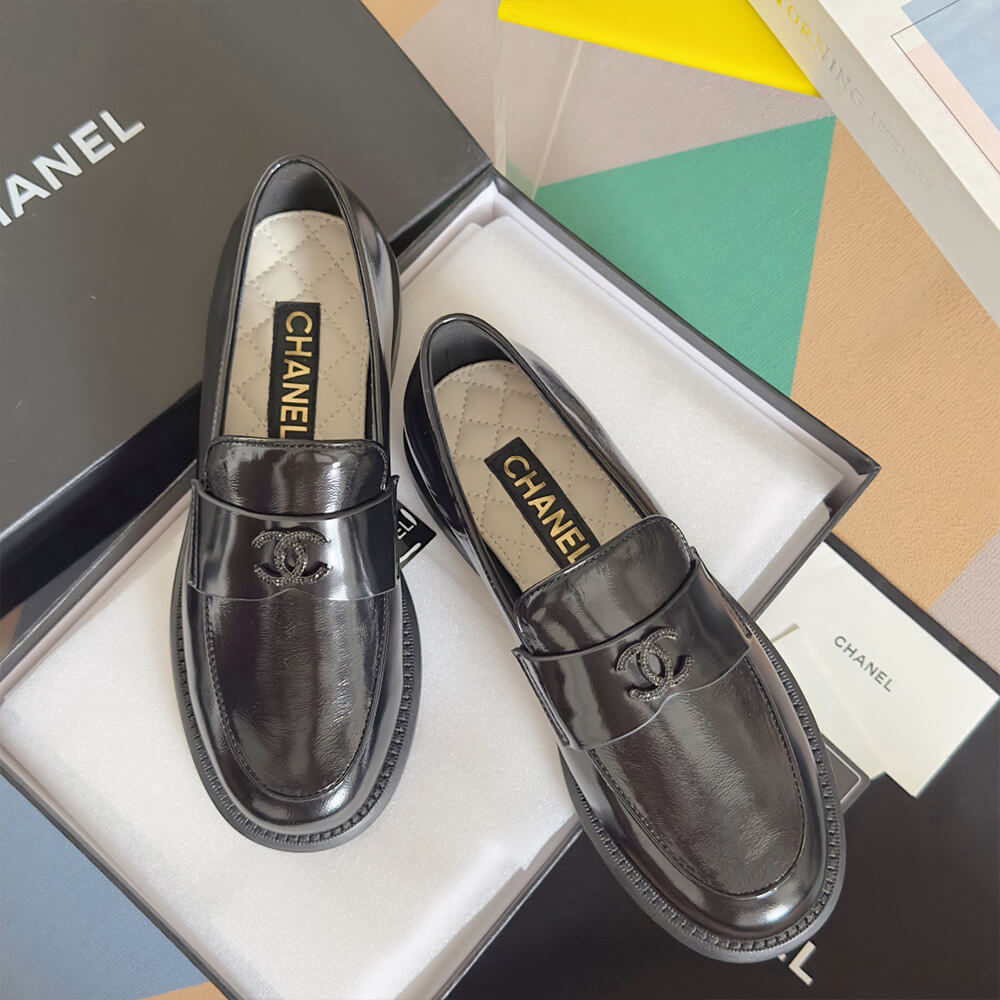 Ch**el WOMEN LOAFER