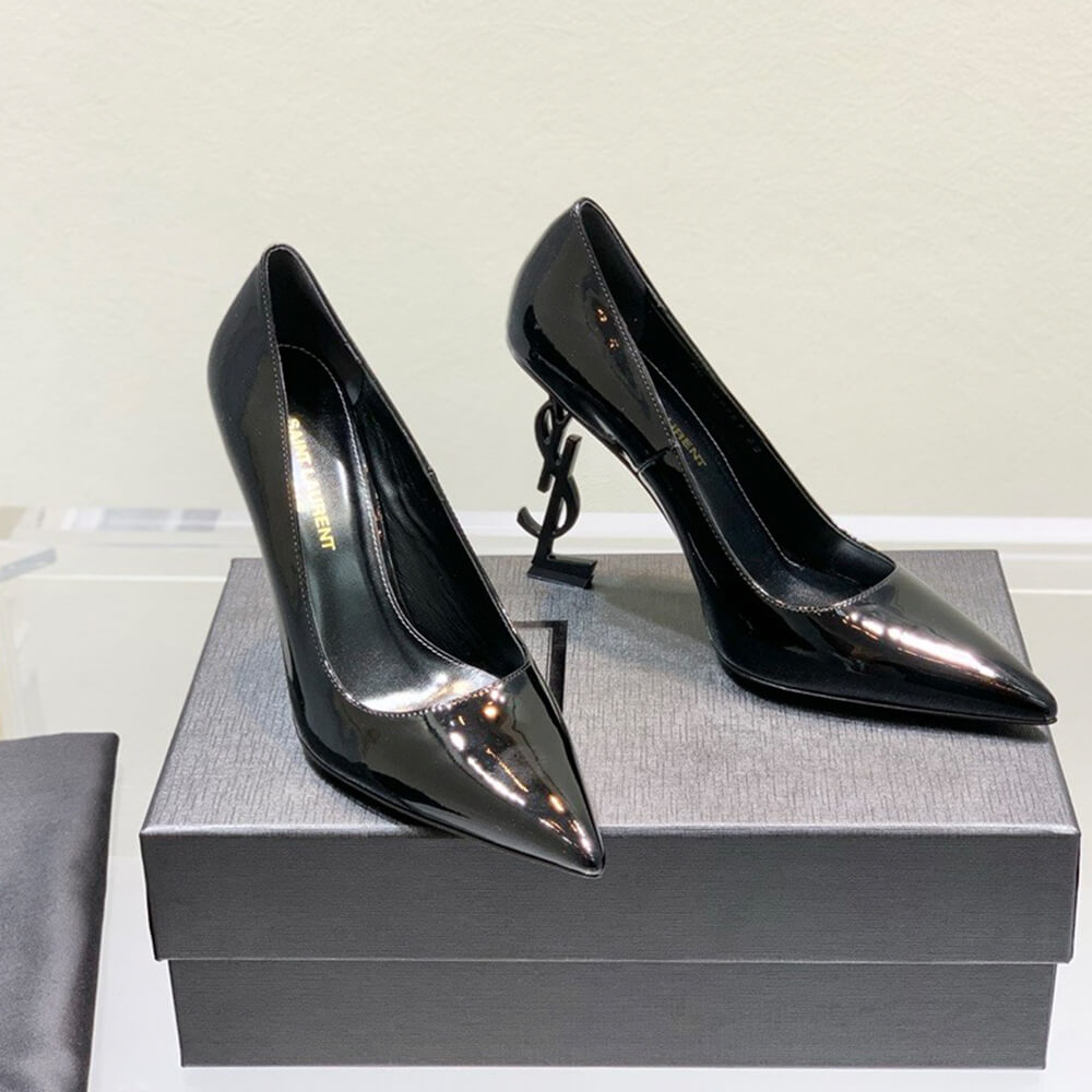 Y51 OPYUM Pumps in patent leather