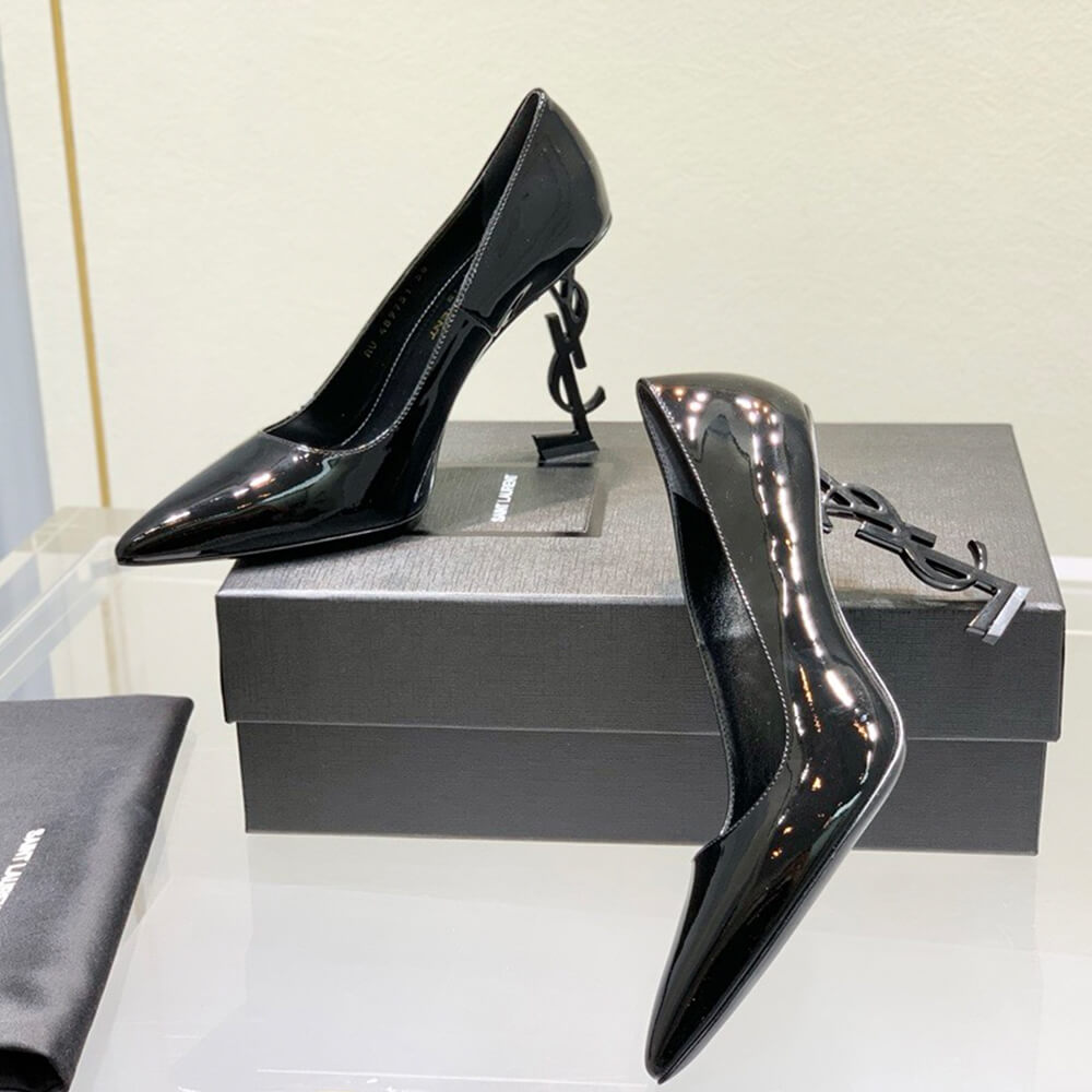 Y51 OPYUM Pumps in patent leather