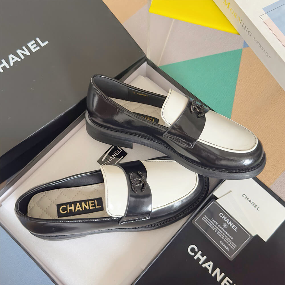 Ch**el WOMEN LOAFER