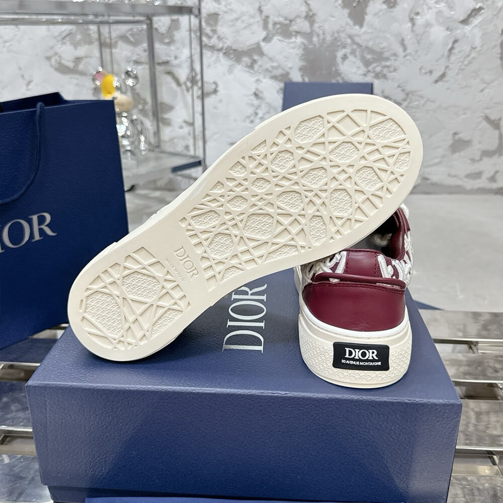 D10r B33 Sneaker