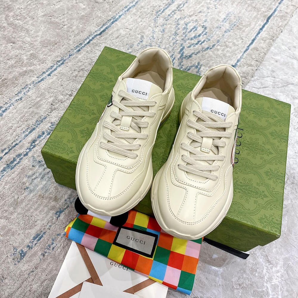 Gvc*1 Rhyton Apple-print Sneaker