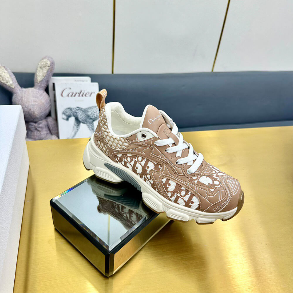 Chr1st1an D10r Vibe Sneaker