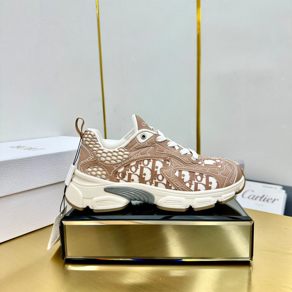 Chr1st1an D10r Vibe Sneaker