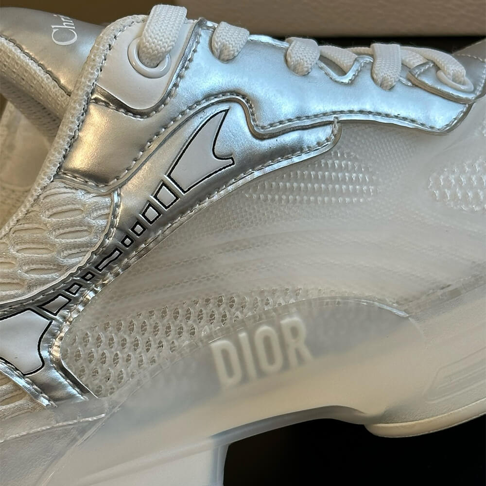 Chr1st1an D10r Vibe Sneaker