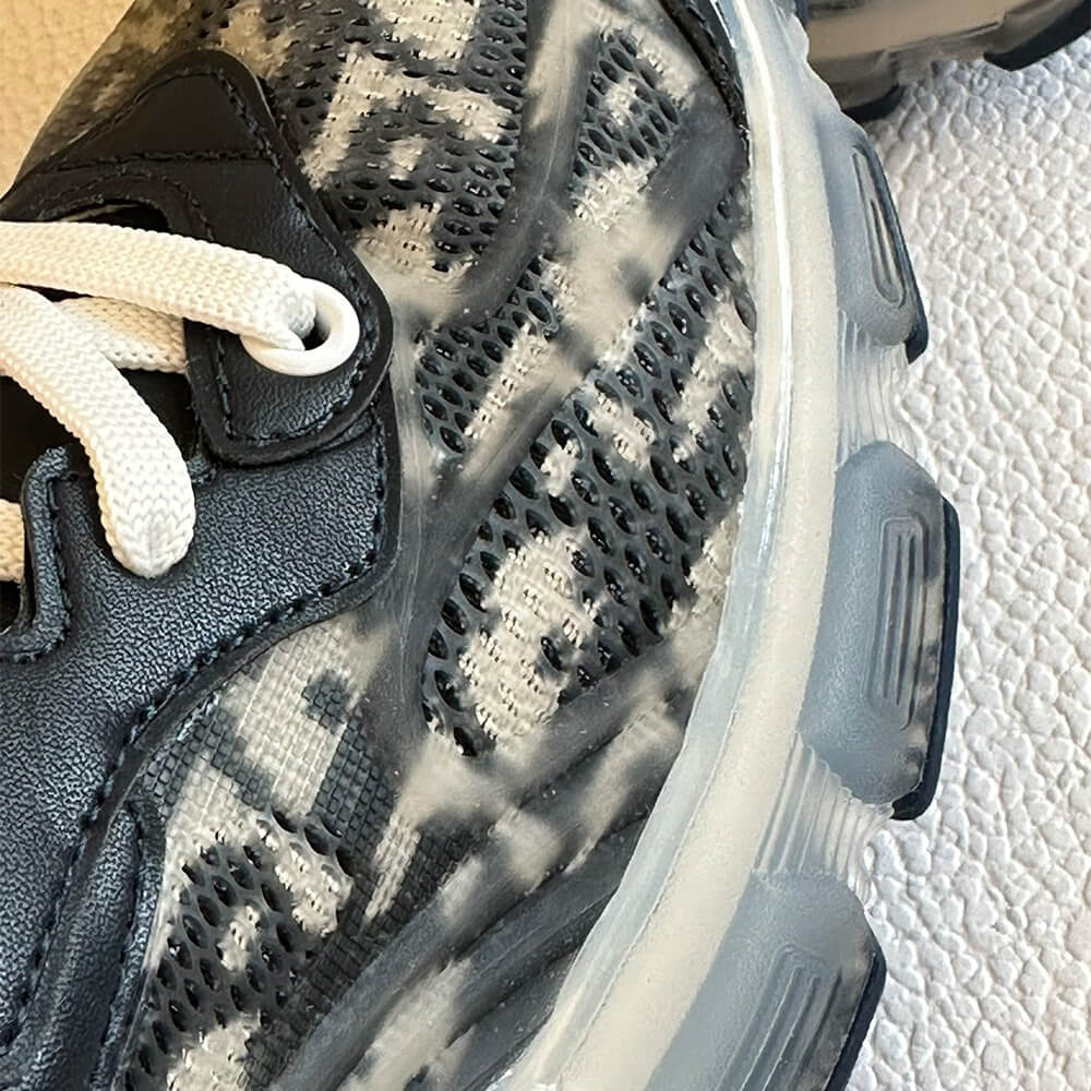 Chr1st1an D10r Vibe Sneaker