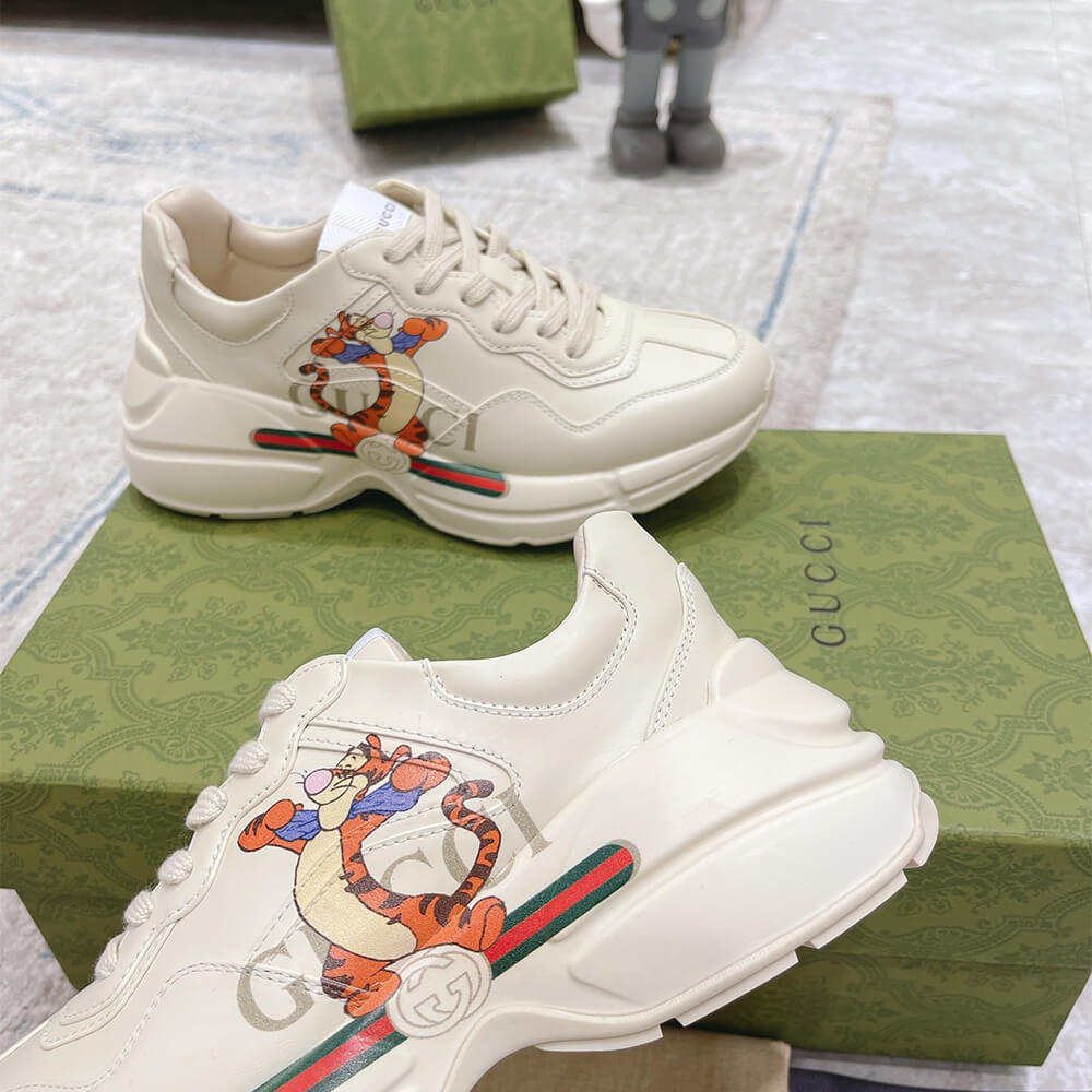 Gvc*1 Rhyton Sneaker with Print