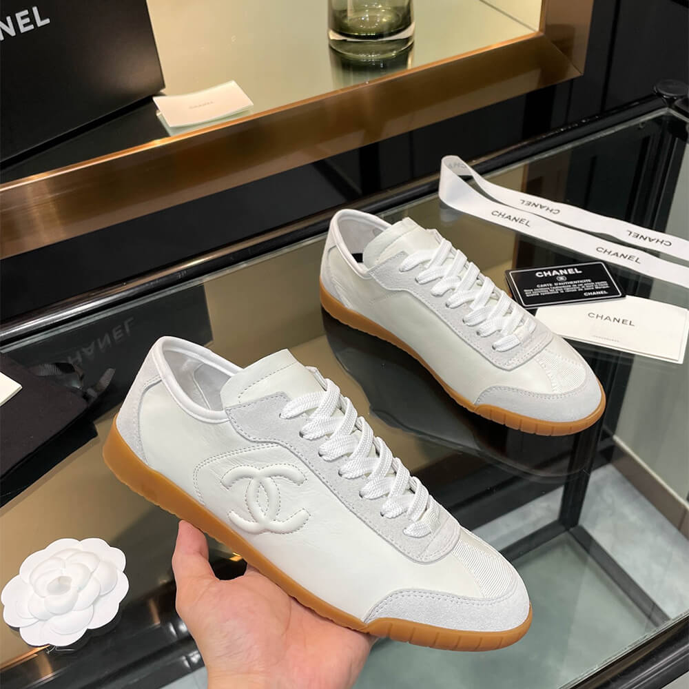 Ch**el Trainers