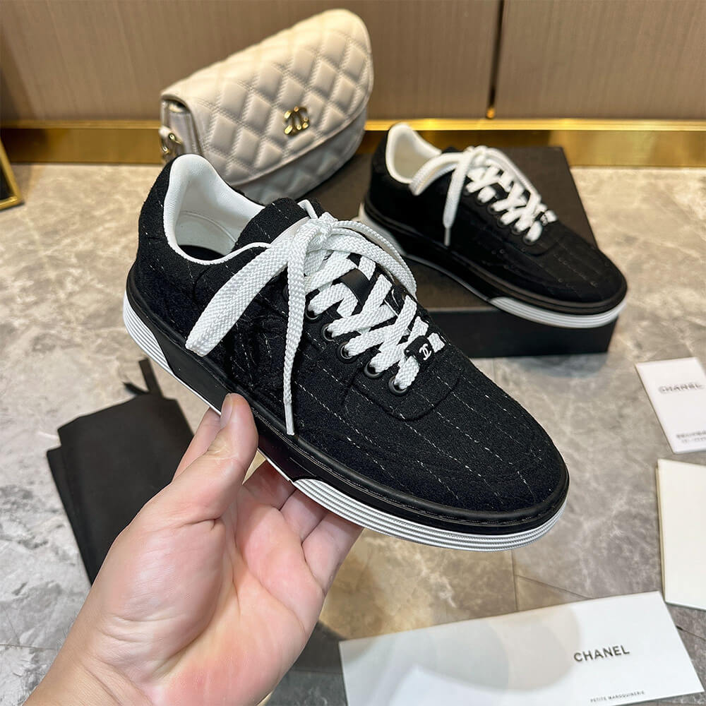 Ch**el Trainers
