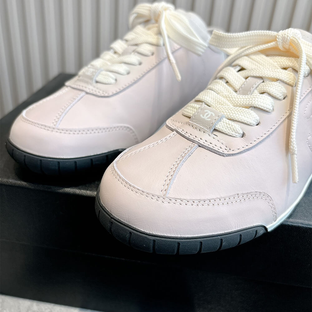 Ch**el Trainers