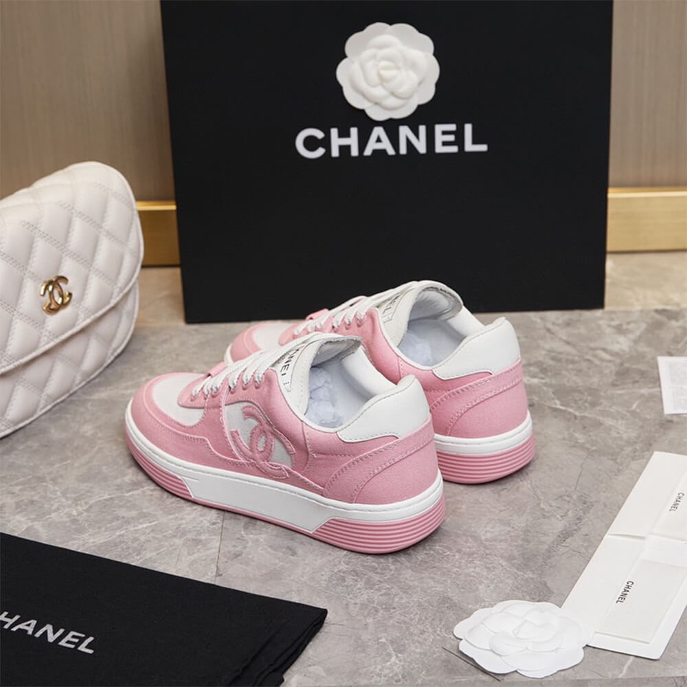 Ch**el Trainers