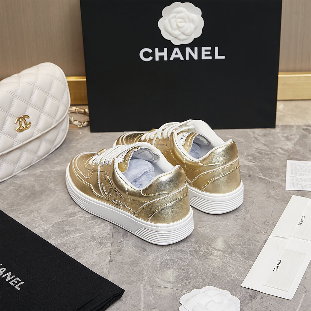 Ch**el Trainers