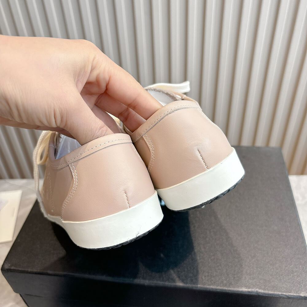 Ch**el Trainers