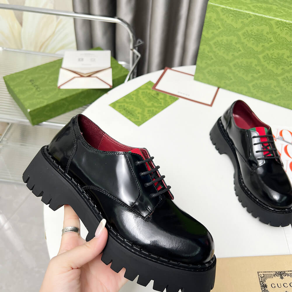 Gvc*1 Women’s lace-up with Web