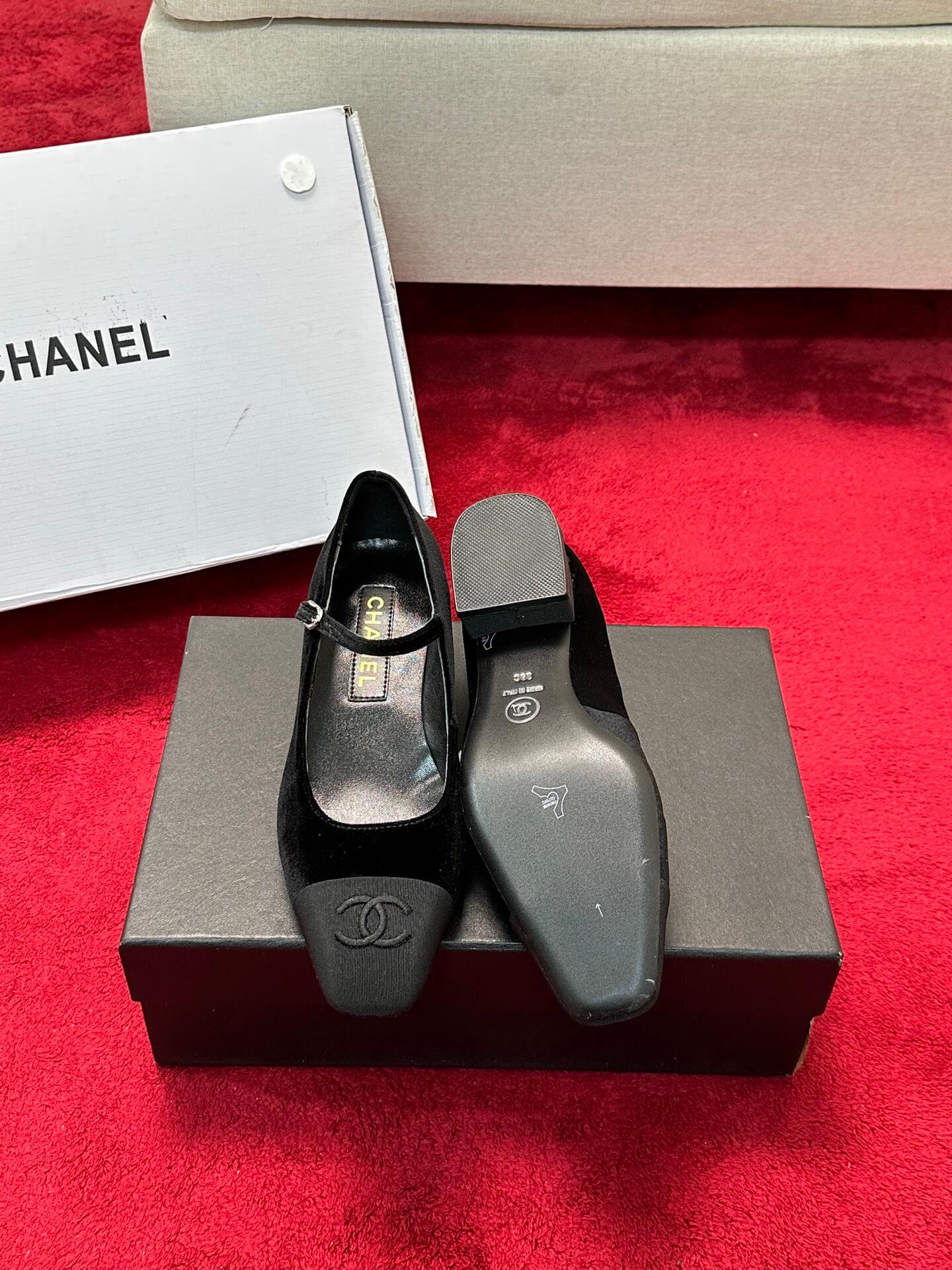 Ch**el Mary Janes Heel