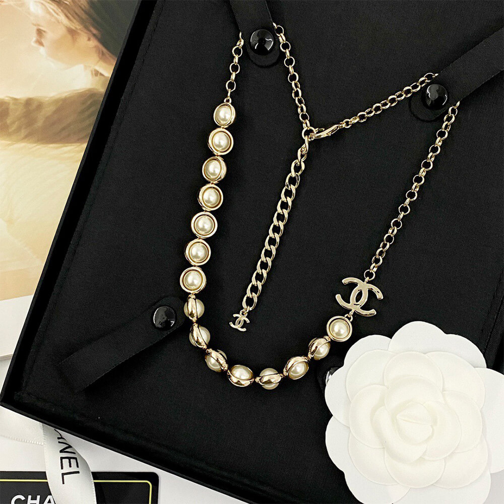 Ch**el NECKLACE