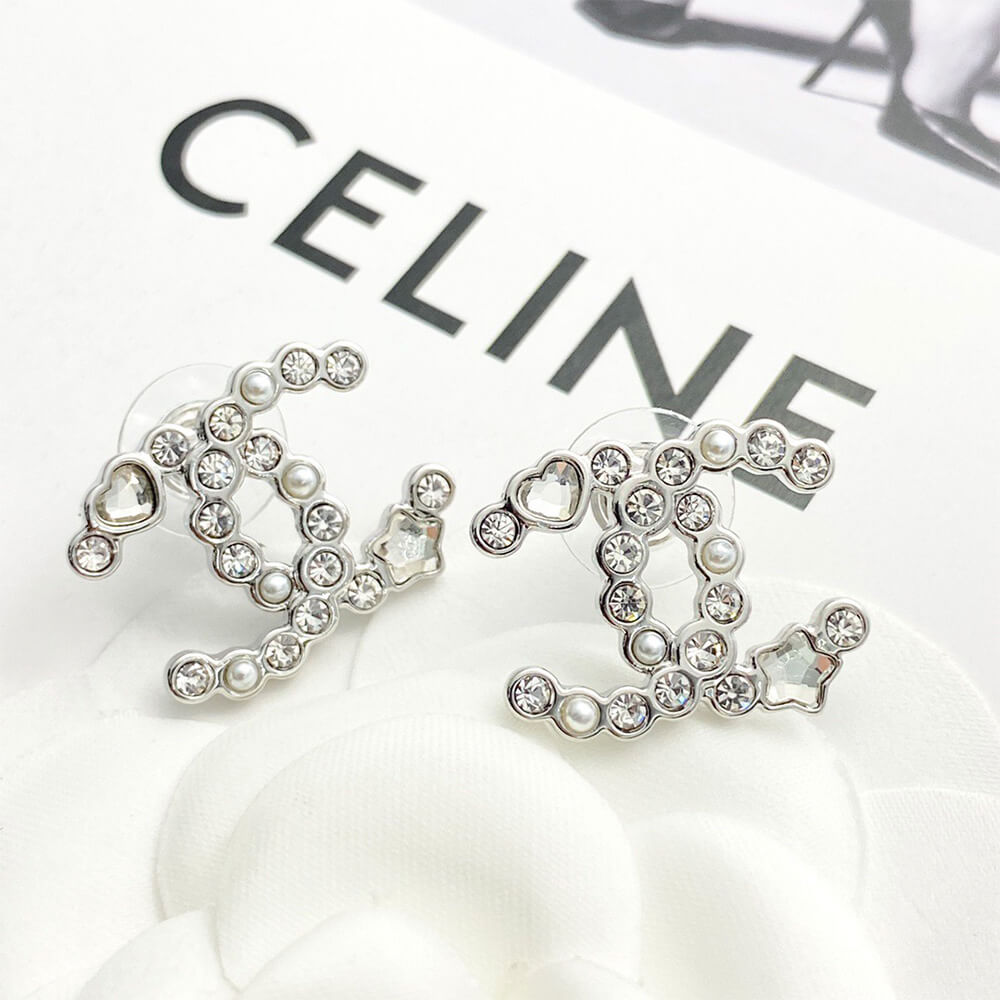 Ch**el D1am0nd EARRINGS