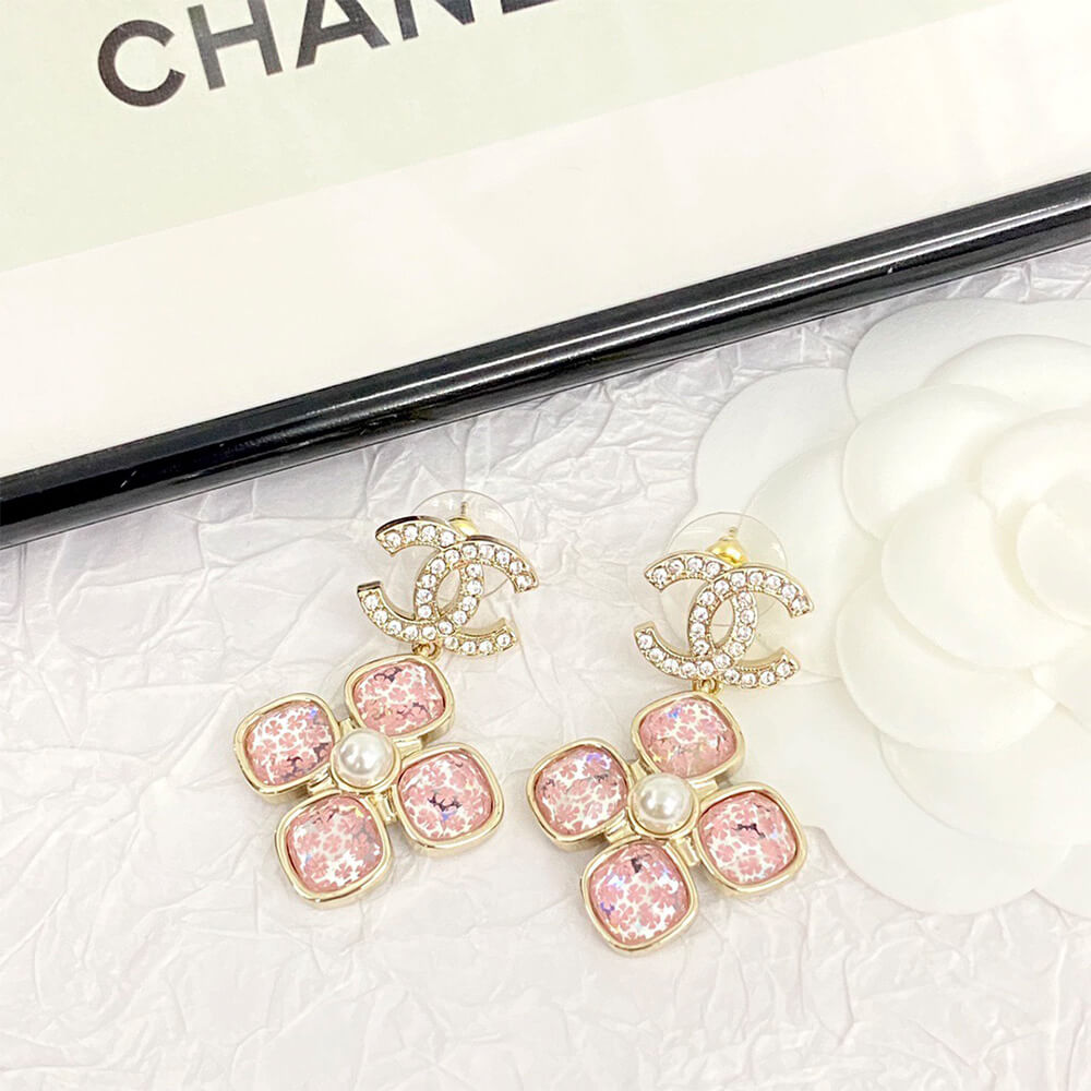 Ch**el D1am0nd EARRINGS