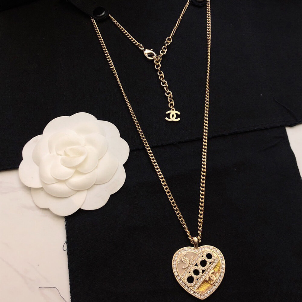 Ch**el NECKLACE