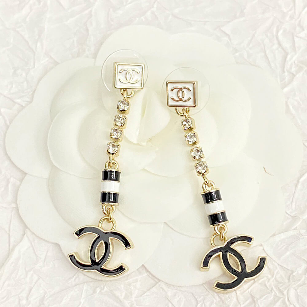 Ch**el D1am0nd EARRINGS