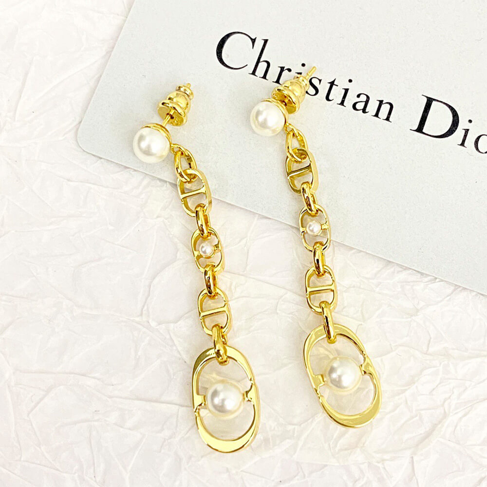 D10r PEARL EARRINGS