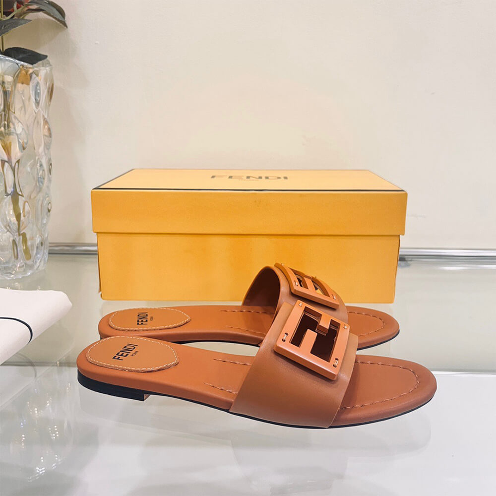F**di Baguette Slides
