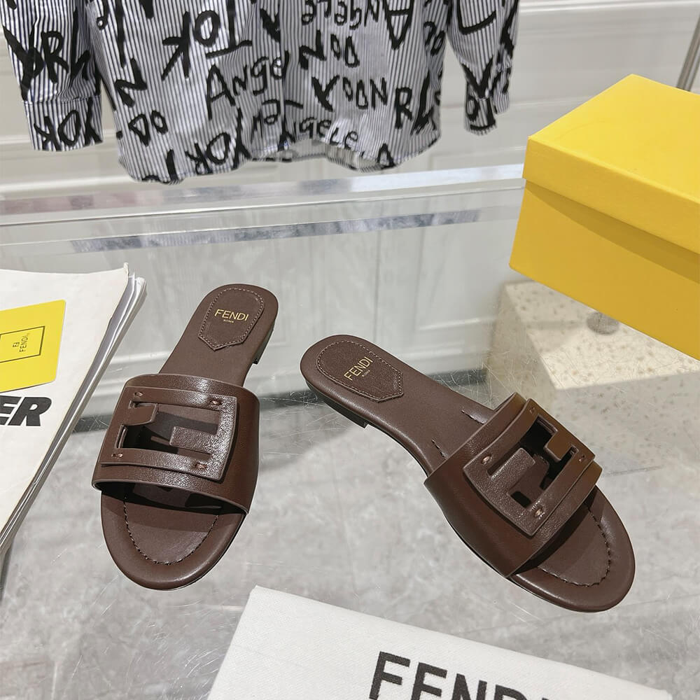F**di Baguette Slides