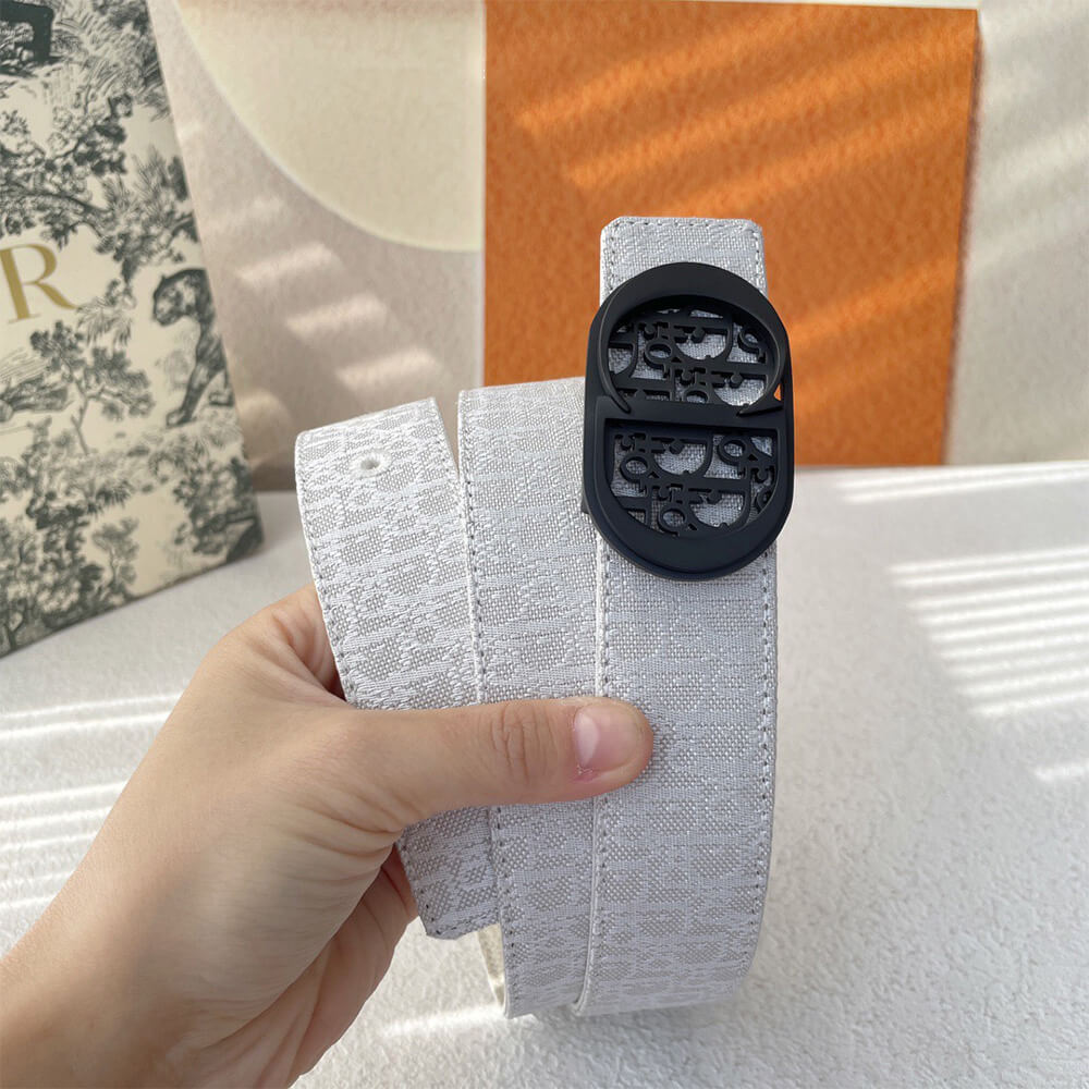 D10r 35mm belt