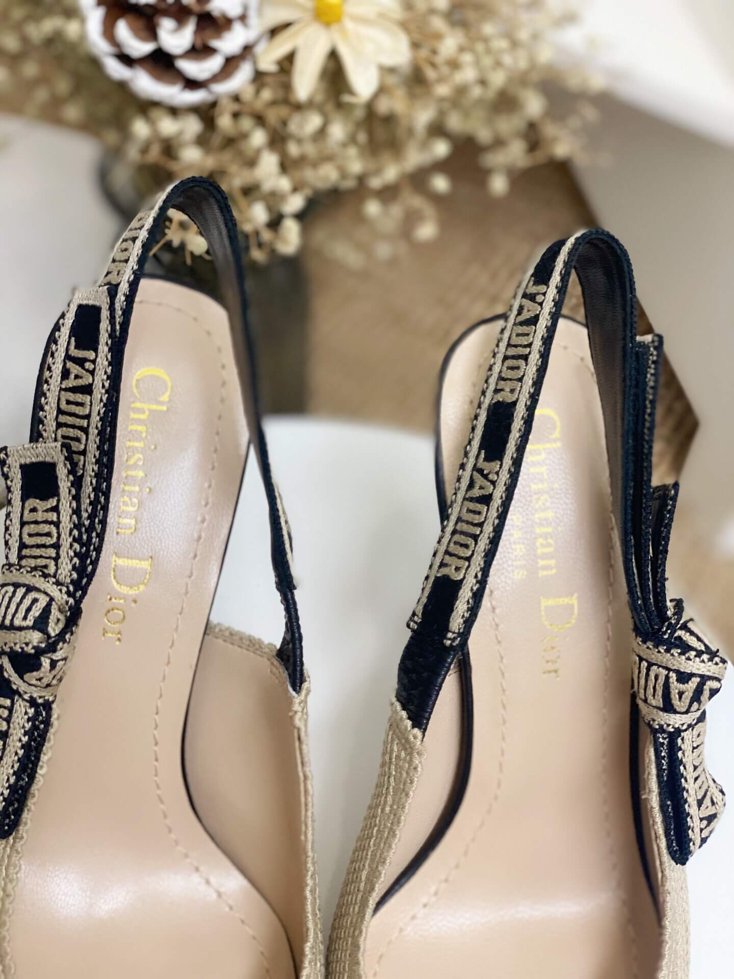 J’AD10r Slingback Pump