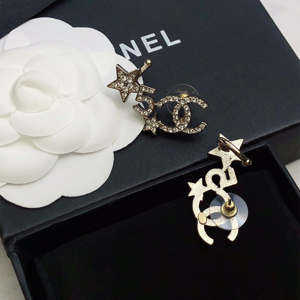 Ch**el D1am0nd EARRINGS