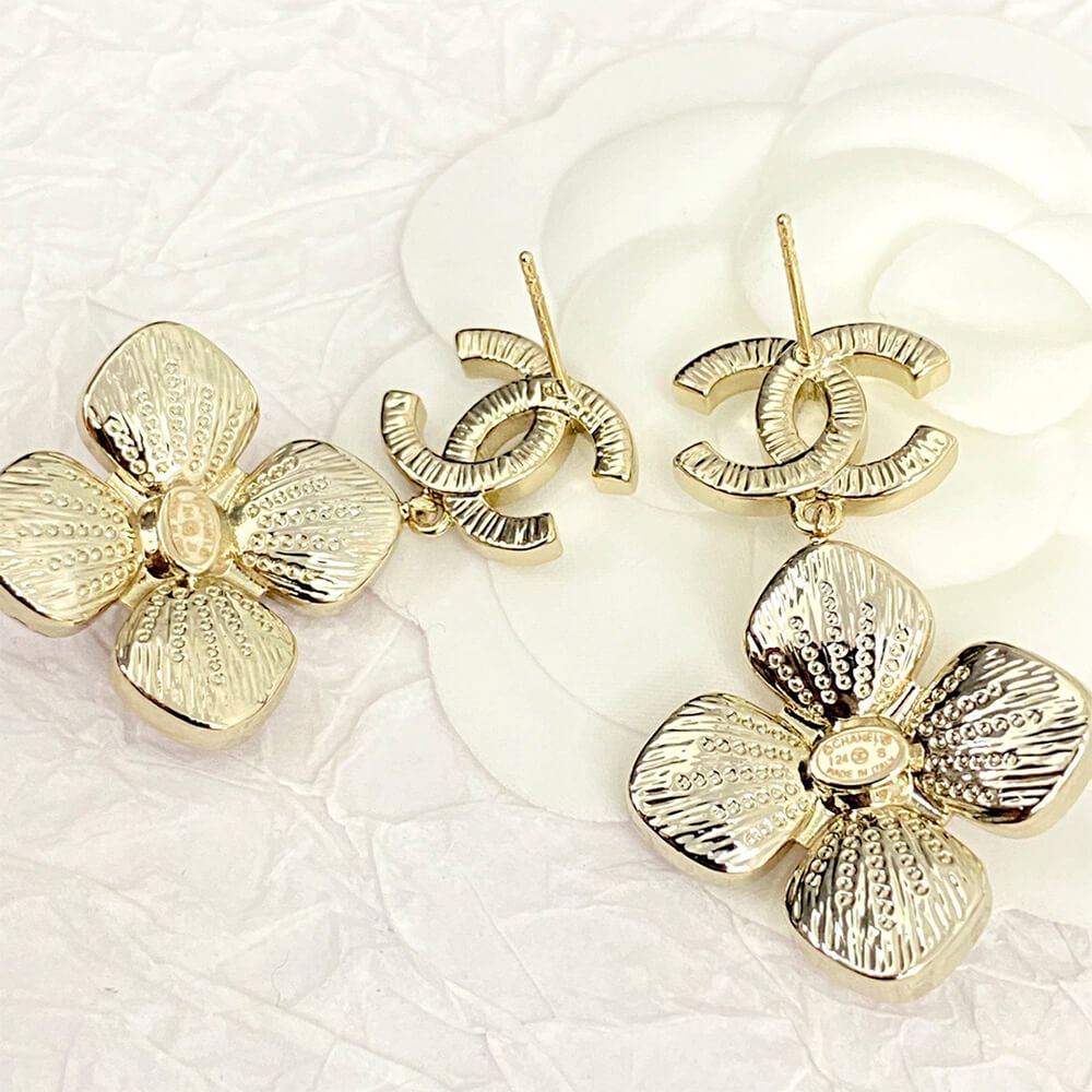 Ch**el D1am0nd EARRINGS