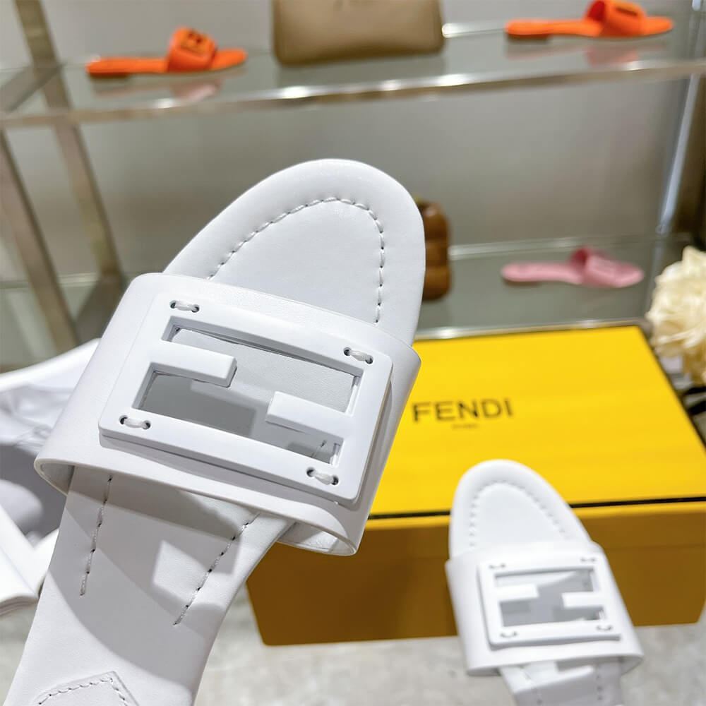 F**di Baguette Slides