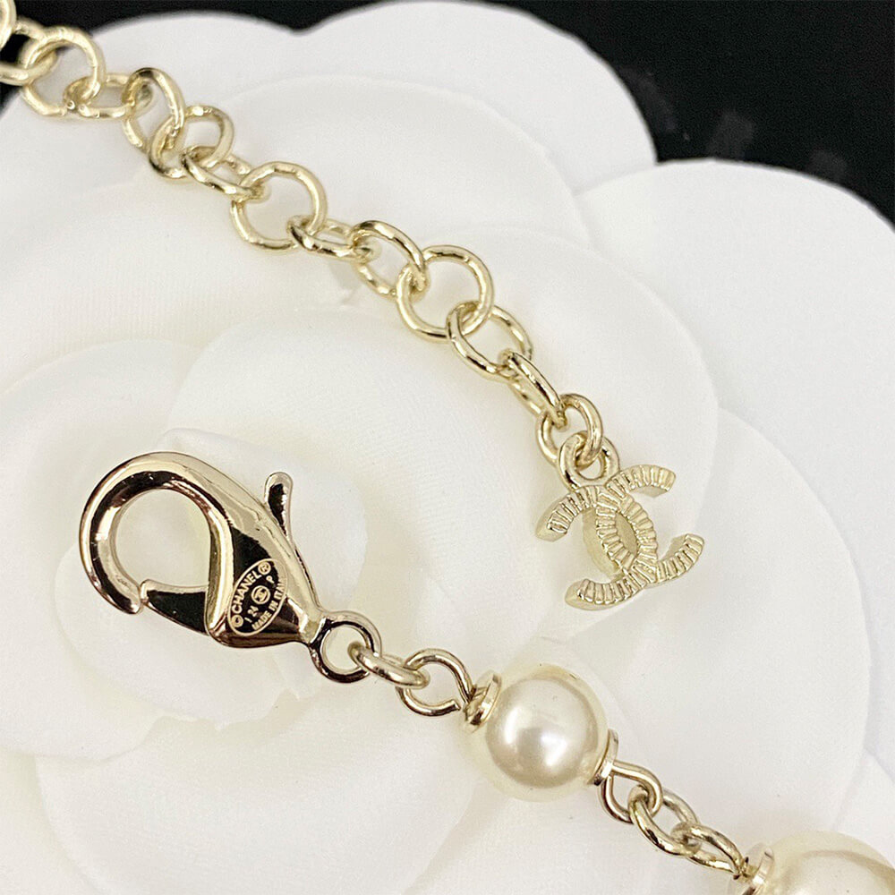 Ch**el NECKLACE