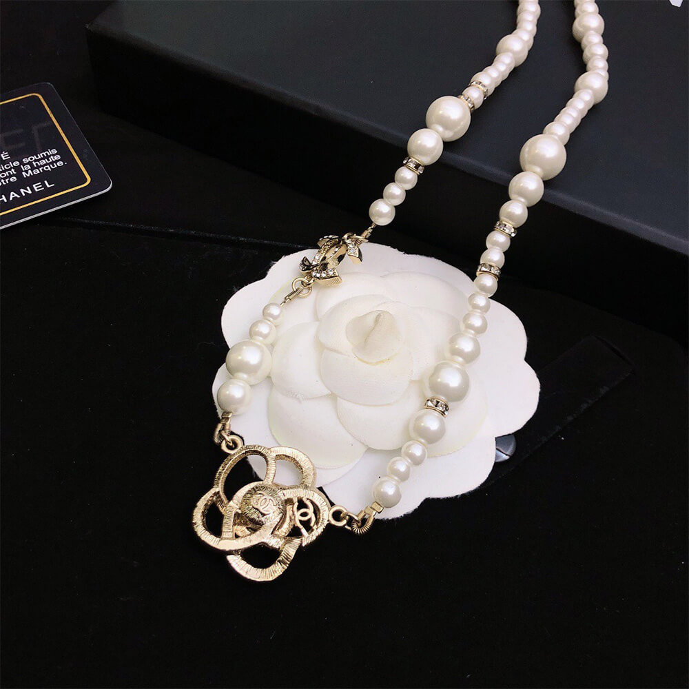 Ch**el PEARL NECKLACE