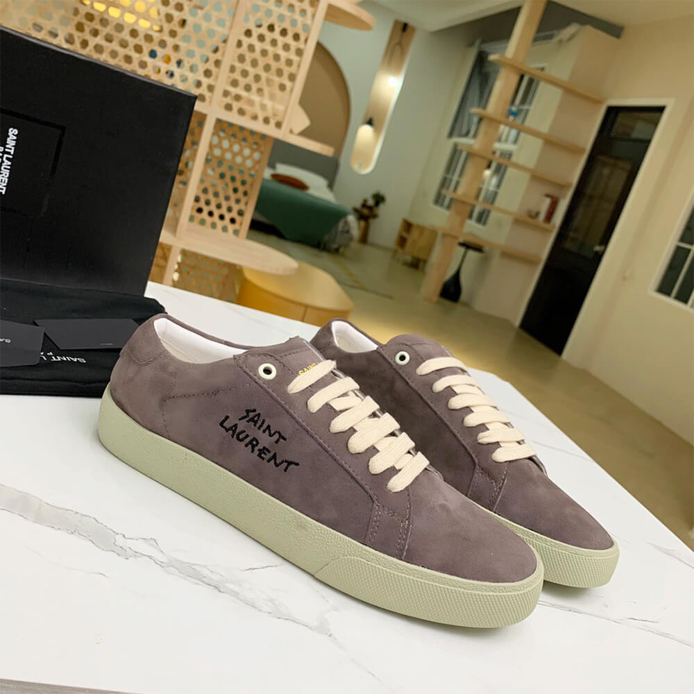 Y51 Court Classic Sneaker