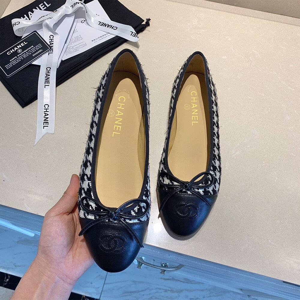 Ch**el Ballet Flat