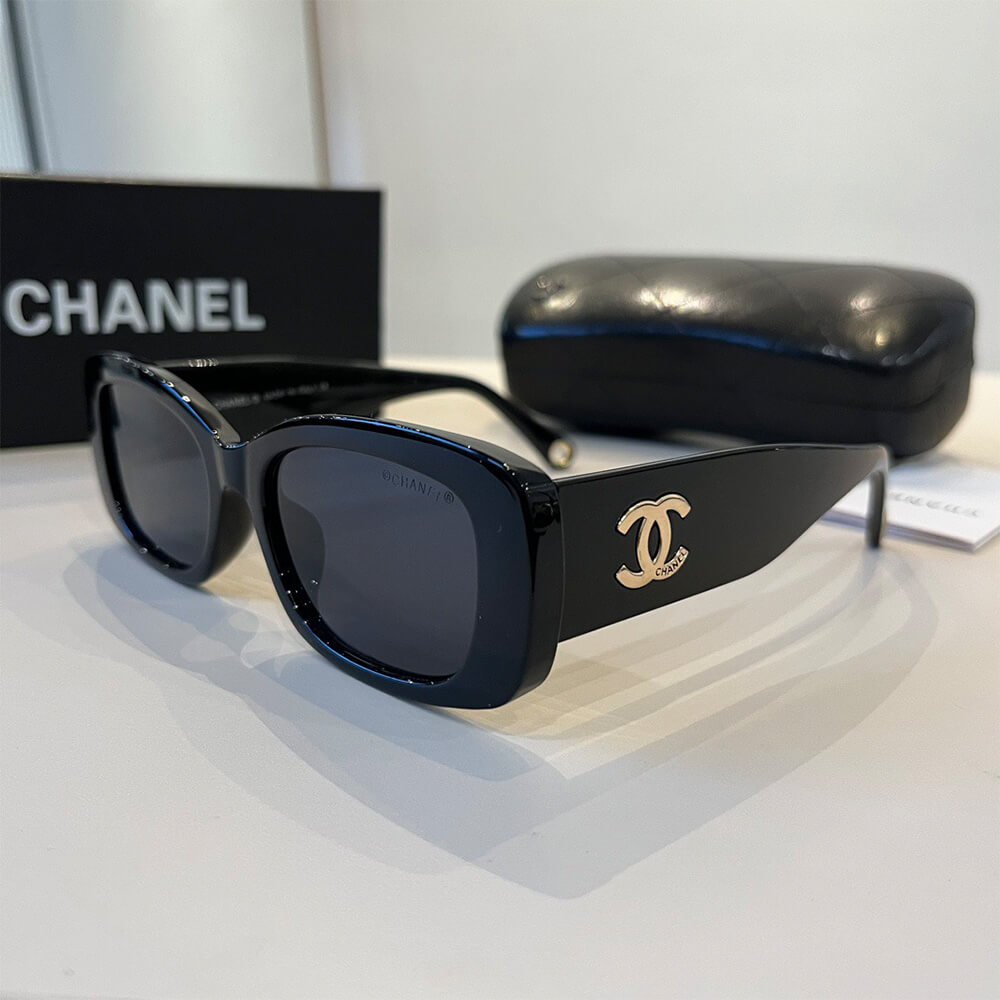 Ch**el SUNGLASSES