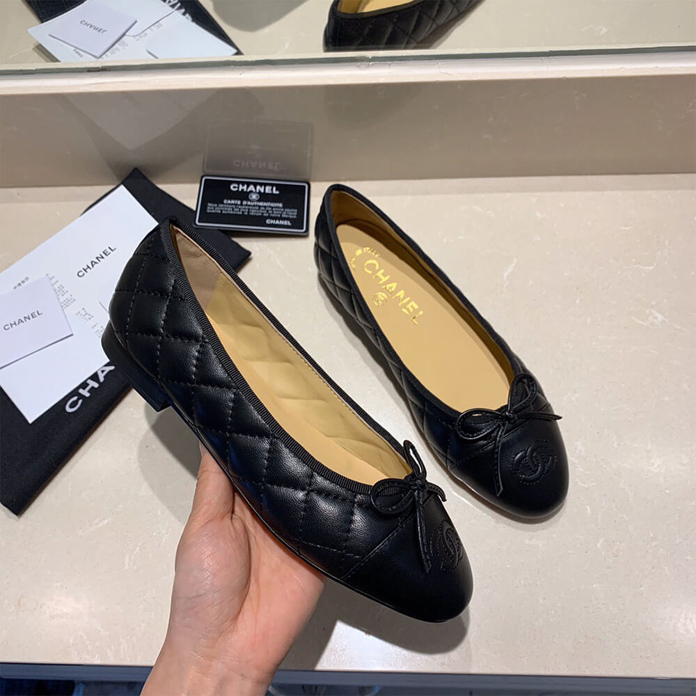 Ch**el Ballet Flat