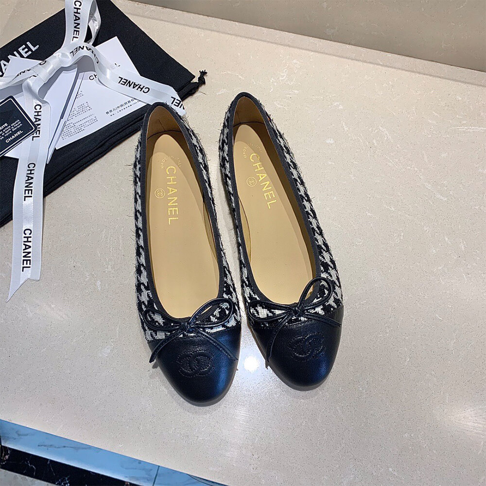 Ch**el Ballet Flat
