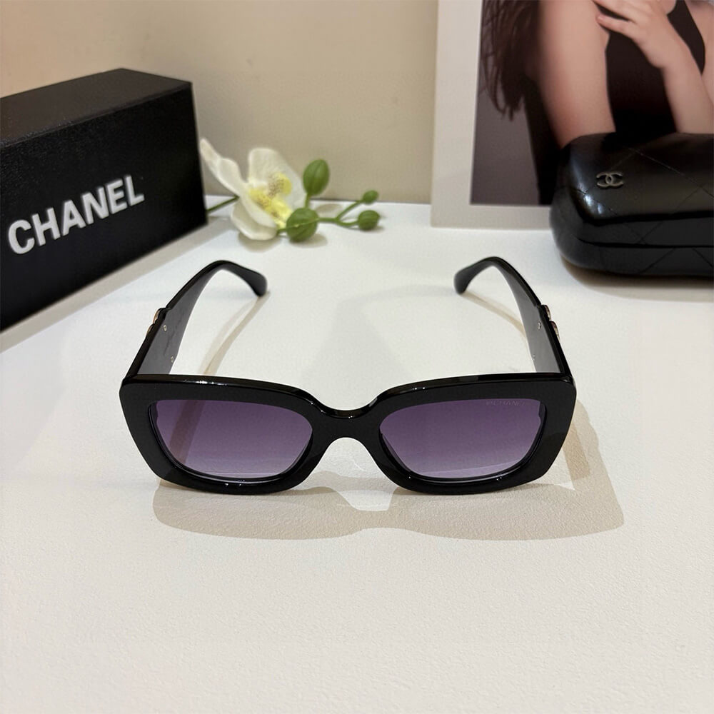 Ch**el SUNGLASSES