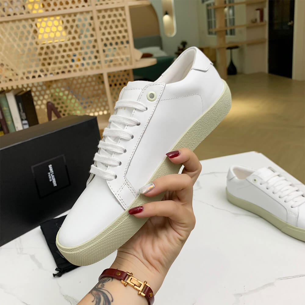 Y51 Court Classic Sneaker